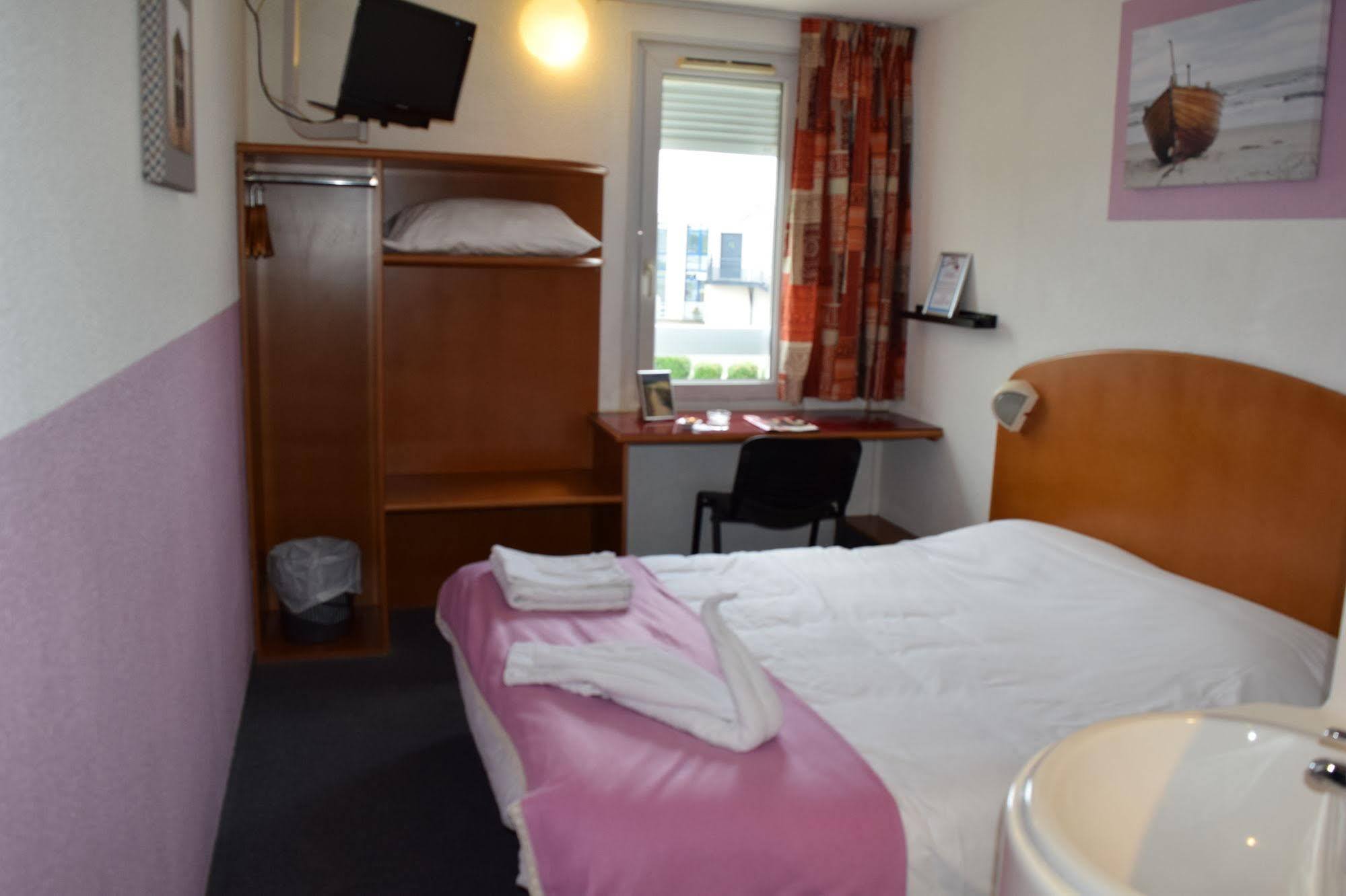 Quick Palace Saint Brieuc Трегё Экстерьер фото